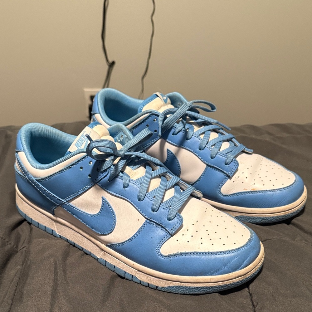Nike Dunk Low ‘University Blue’